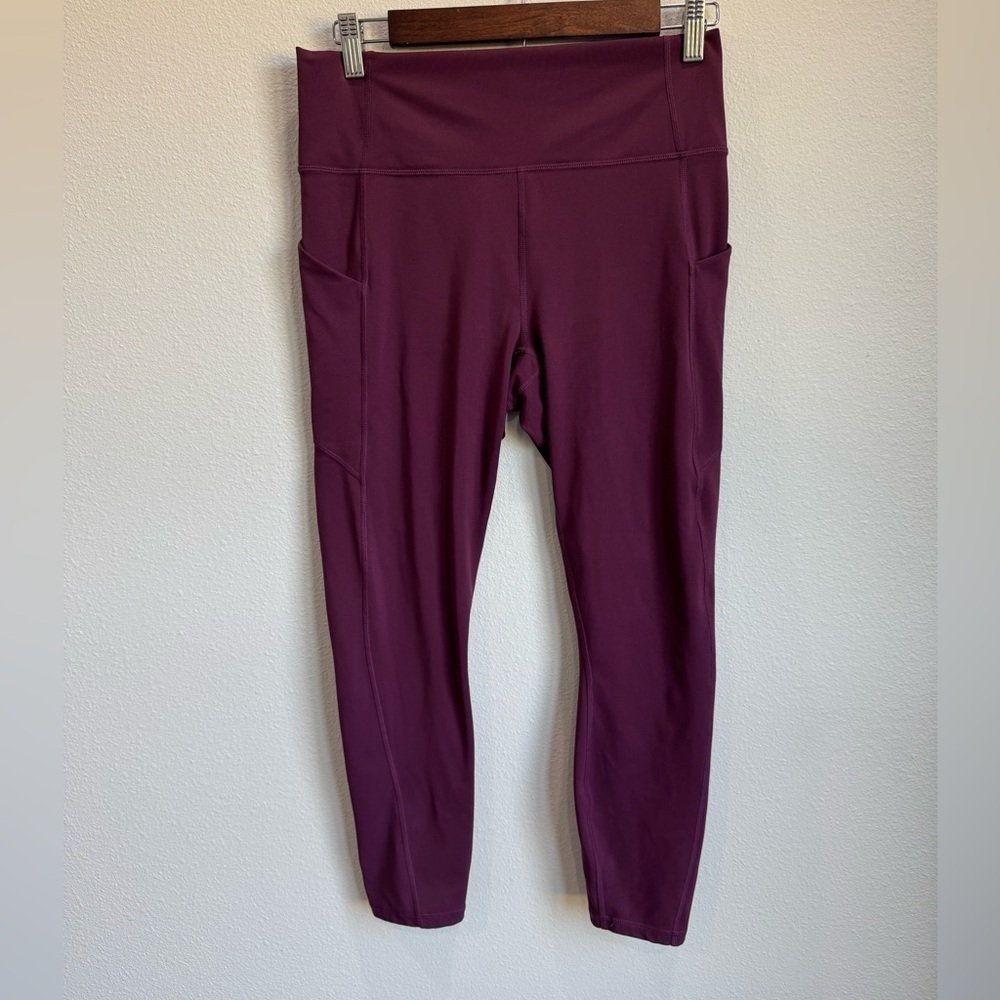Fabletics PureLuxe Women's Plum Athletic Active Leggings With Pockets Size Large
